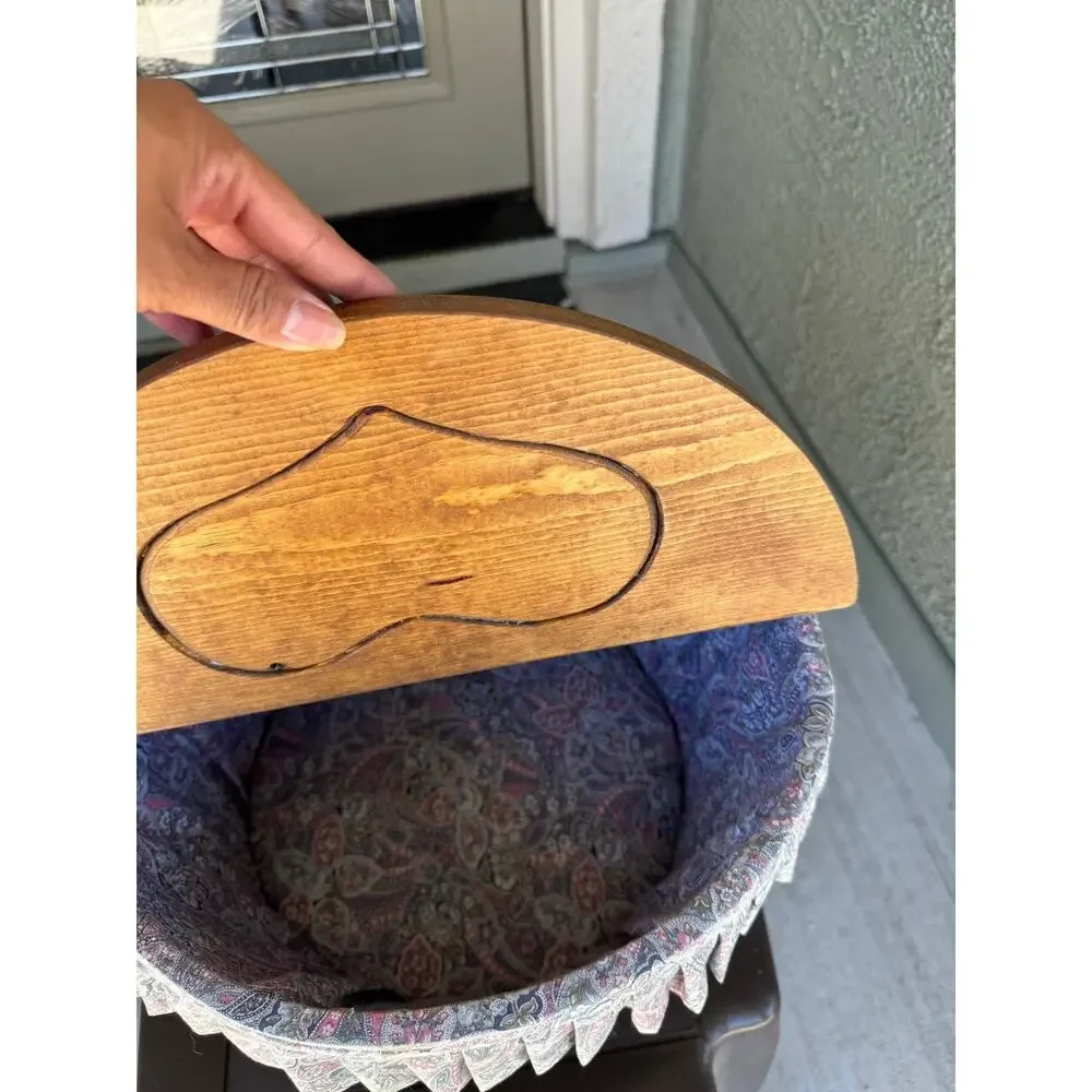 vintage crate bucket basket featuring heart-shaped handle split lid floral